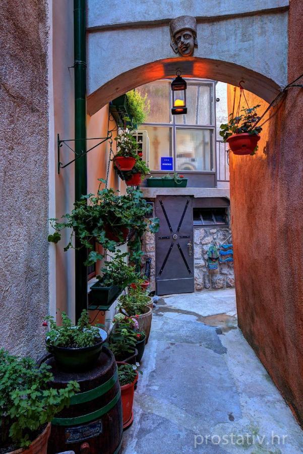 Apartmani Frankopan Senj  Exterior foto